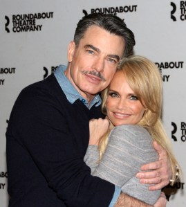 <em>On the Twentieth Century</em>, Starring Kristin Chenoweth, Delays Broadway Opening