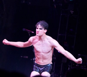 Darren Criss Takes His First Curtain Call in Broadway's <em>Hedwig and the Angry Inch</em>