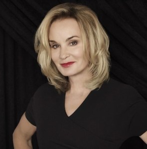 Full Casting Announced for Jessica Lange-Headed <em>Long Day's Journey Into Night</em>