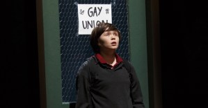 <em>Fun Home</em> Makes Television History With First Broadway Performance on <em>Seth Meyers</em>