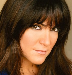 <em>Wicked</em> Favorite Shoshana Bean Sings "Wind Beneath My Wings" From <em>Beaches</em> the Musical