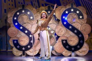 Final Bow: Lesli Margherita of <em>Dames at Sea</em> Reveals the Backstage Secrets at the Helen Hayes Theatre