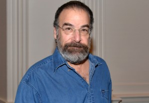 <em>Mandy Patinkin: In Concert</em> Comes to Jazz at Lincoln Center