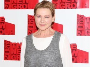 Dianne Wiest to Star in Samuel Beckett's <em>Happy Days</em>