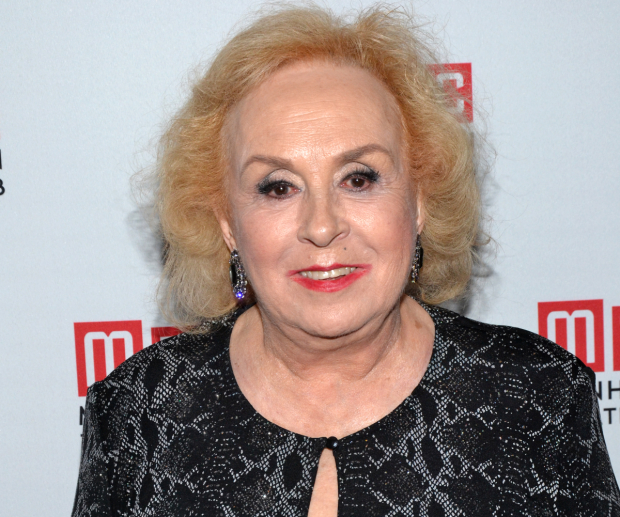 Everybody Loves Raymond Star Doris Roberts Dies At 90 