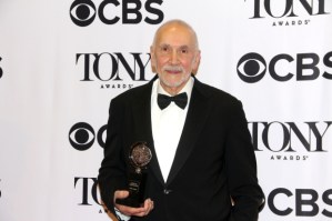 Frank Langella Wins the Tony for Best Leading Actor in a Play