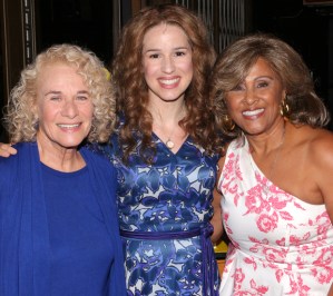 Carole King and Darlene Love Help <em>Beautiful</em> Celebrate 1,000 Broadway Performances