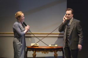 Jefferson Mays and Jennifer Ehle Star in <em>Oslo</em>