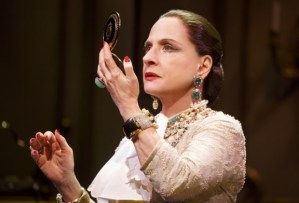 Patti LuPone and Christine Ebersole Star in <em>War Paint</em>