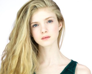 Elena Kampouris Joins Broadway's <em>Les Liaisons Dangereuses</em>