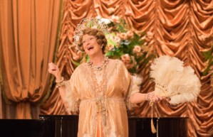 6 Life (and Performance) Lessons Meryl Streep Learned From <em>Florence Foster Jenkins</em>