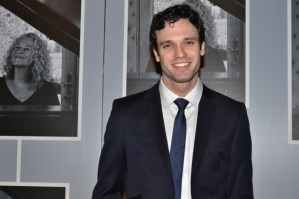 <em>Beautiful</em>'s Original Gerry Goffin, Jake Epstein, to Return to the Broadway Cast