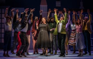 <em>Wonderful Town</em> Extends at Goodman Theatre