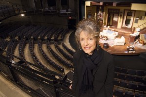 Martha Lavey, Former Steppenwolf Artistic Director, Dies at 60