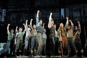 <em>Newsies</em> Will Be Available to Stream on Netflix