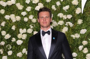 Jonathan Groff and More Set For <em>Voices for the Voiceless</em> Benefit Concert