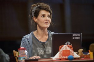 <em>Tiny Beautiful Things</em> Encore Engagement Extends at Public Theater