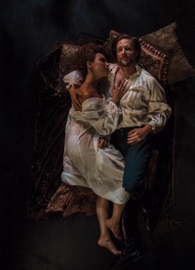 <em>Shakespeare in Love</em> Begins Performances at Shakespeare Theatre of New Jersey