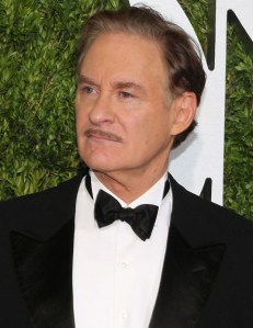 Kevin Kline to Host Drama League Benefit Gala Honoring Steve Martin