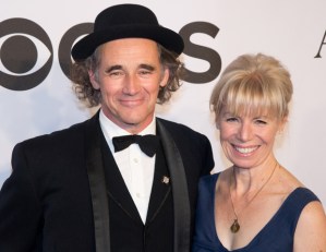 <em>Farinelli and the King</em>, Starring Mark Rylance, Announces Rush Policy