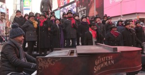 Broadway Inspirational Voices Puts On a Holiday Concert in Times Square