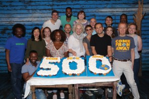 Broadway's <em>Come From Away</em> Hits 500 Performances