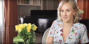 Watch Jeanna de Waal Discuss Playing Princess Diana in the New Musical <em>Diana</em>