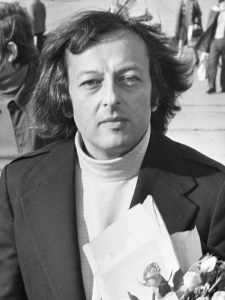 André Previn, Award-Winning Composer and Conductor, Dies at 89