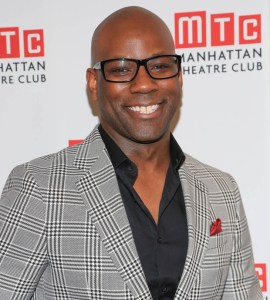 Maurice Jones to Replace Raúl Esparza in Chicago Shakespeare Theater's <em>Hamlet</em>