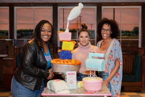 <em>Waitress</em> Celebrates Three Years on Broadway