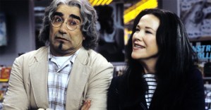 Flashback Friday: Catherine O'Hara and Eugene Levy Share a Kiss at the End of the Rainbow