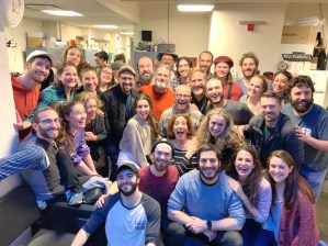 Lin-Manuel Miranda Meets Joel Grey and the Cast of Yiddish <em>Fiddler on the Roof</em>