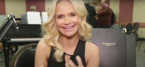 Flashback Friday: In <em>Wicked</em>, Kristin Chenoweth Watched the Spotlight Shine on the Audience