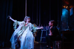 Review: Jackie Hoffman's Great Dramatic Turn in the Dour <em>Fruma-Sarah (Waiting in the Wings)</em>