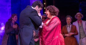 Photos: Beanie Feldstein and Ramin Karimloo Open on Broadway in <em>Funny Girl</em>