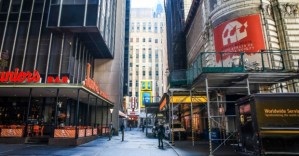 <em>Broadway Flea Market & Grand Auction</em> Returns to Shubert Alley for 36th Edition