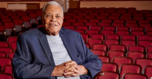 Watch: James Earl Jones Sees His New Broadway Theater for the First Time