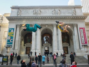 <em>Cirkopolis</em> Cast Performs Around New York City