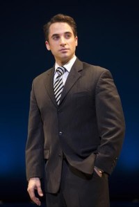 Joseph Leo Bwarie and Nick Cosgrove to Step Into the Role of Frankie Valli in <em>Jersey Boys</em> on Broadway