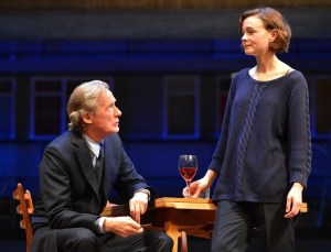 <em>Skylight</em> Adds Performances to Its Broadway Run