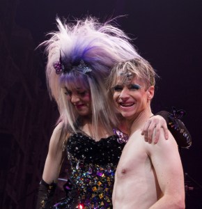 Welcome Back, John Cameron Mitchell! Legendary <em>Hedwig</em> Star Takes His First Broadway Bow