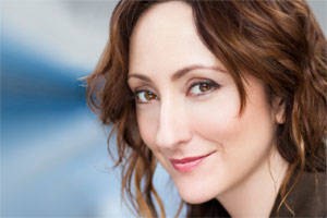 carmen cusack logo 60138