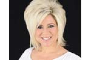 Theresa Caputo from TLC’s Long Island Medium