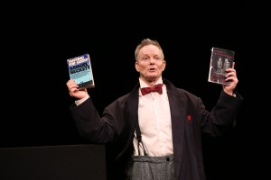 Bill Irwin’s <i>On Beckett</i> Will Return to Irish Rep This Summer