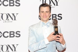 Gavin Creel (1)