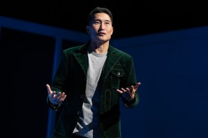 Review: Daniel Dae Kim Plays David Henry Hwang in Yellow Face