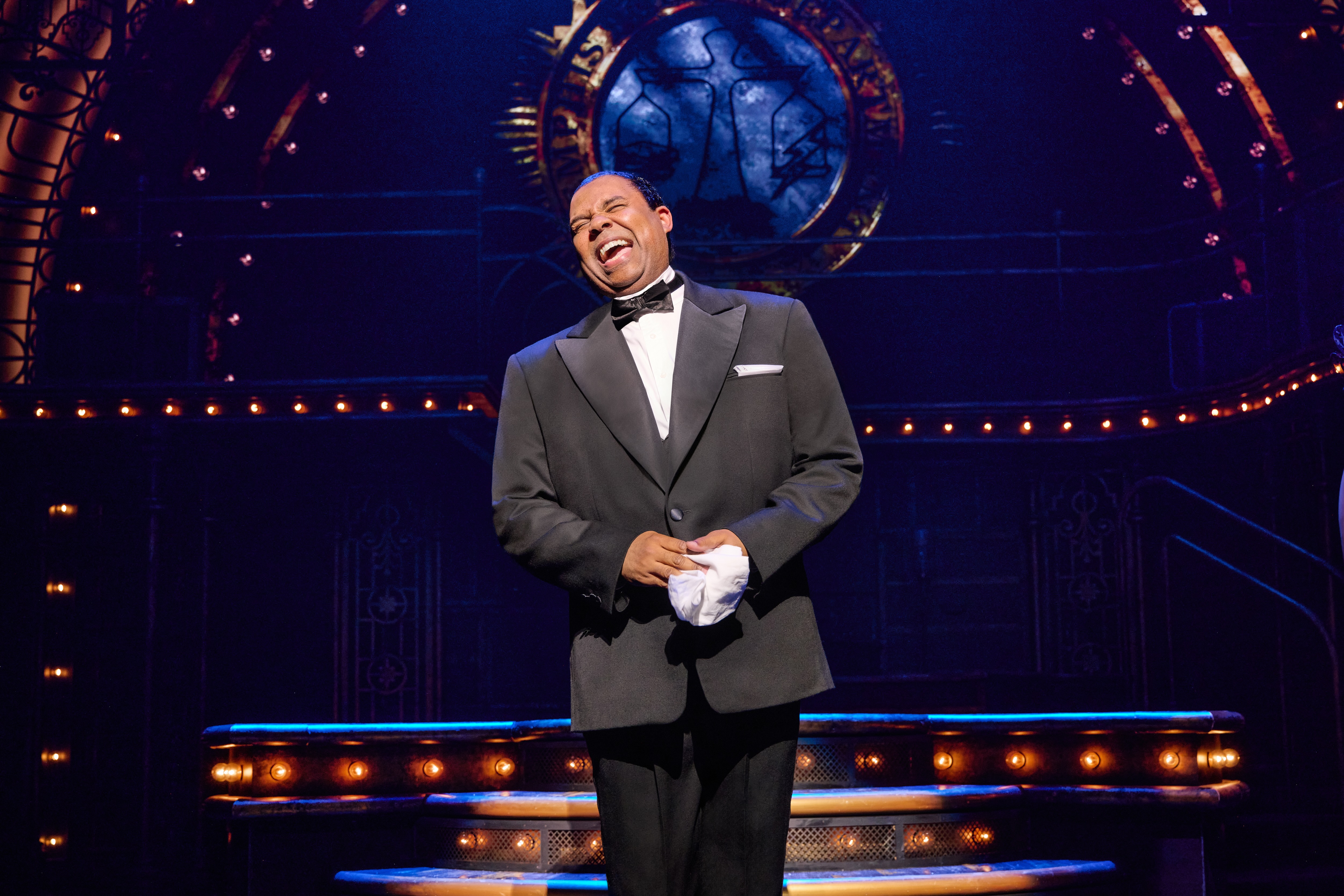 2383 James Monroe Iglehart as Louis Armstrong in A Wonderful World The Louis Armstrong Musical. ©Jeremy Daniel